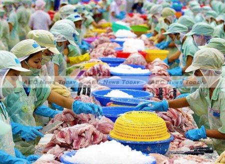 Vietnam fish processing factory: Vietnam hopes to attract $23 billion in FDI for the 2015-16 financial year.