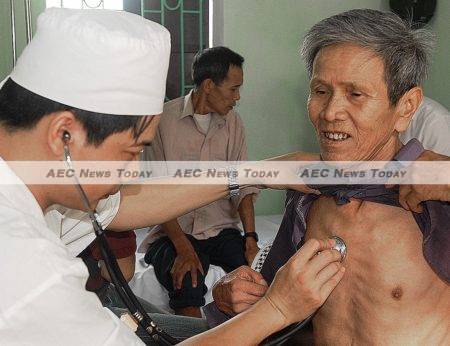 Only 30 per cent of Vietnam elderly have a pension or allowance from the state budget, while another 30 per cent have no health insurance