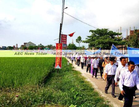 Large protests against the dead fish took place in rural communities such as Nghệ An in north-central Vietnam
