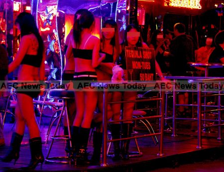 The 30-day mourning period could see some nightclubs across Thailand opt to not open for one month, while bars in Bangkok's adult entertainment districts will open according to the conscience of the owner