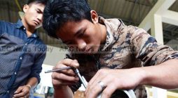 Vocational study disincentives behind Thailand’s skilled labour shortage (video)