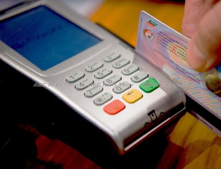Year End Stimulus Leaves Thai Banks With $1.6bn Debt | Credit card swipe | Asean News Today In late 2017 a survey found 91% of Thai households were in debt with the average amount owing topping $9,000