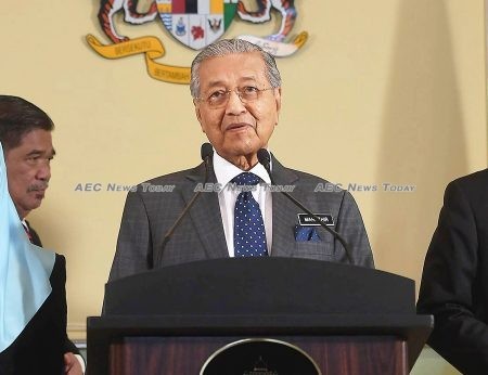 Dr Mahathir bin Mohamad's entry into the 2018 Malaisa general election inspired others to to take the risk with alternative leadership