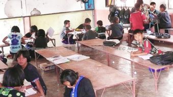 30 cents: keeping poor Thai children in school for 10 baht (HD video)