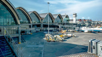 Philippines gets $300 million PPP infrastructure loan