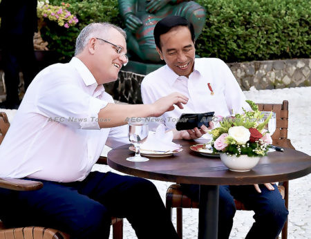 Happier days. Australian Prime Minister Scott Morrison (l) and Indonesian President Joko Widodo, during their meeting in Bogor, West Java in August