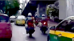 Thai police help deliver happy ending for expectant mum in Bangkok traffic (video)