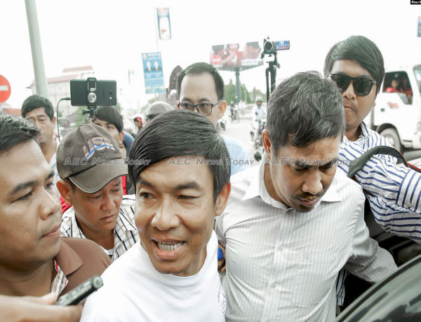 Former RFA journalist Uon Chhin (L) was arrested more than two months after RFA shuttered its Phnom Penh bureau & terminated staff employment contracts